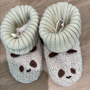 Kids slippers